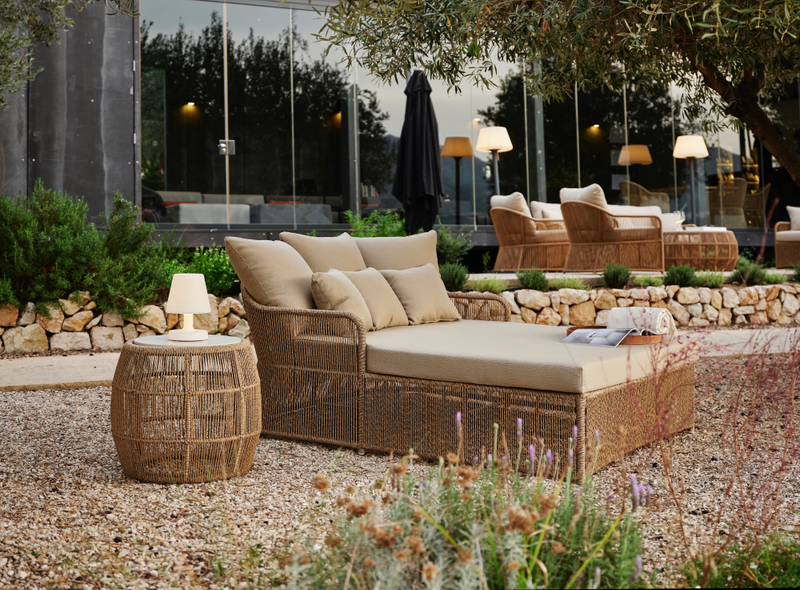 Calixto Outdoor Daybed Set - Powder-Coated Aluminum Frame