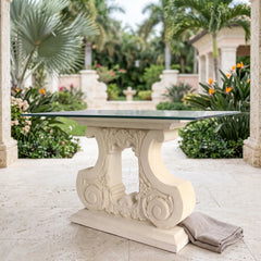 Elysees Dining Table
