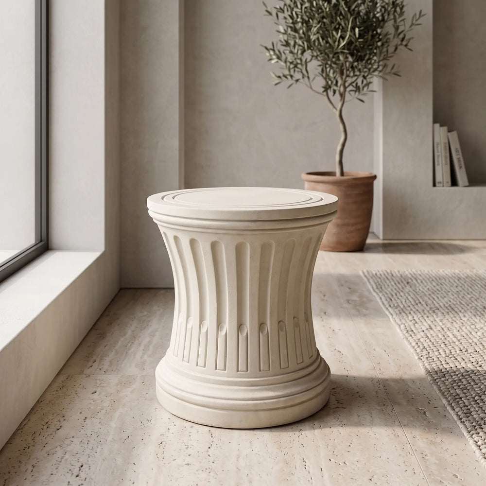 Louise XVI Pedestal